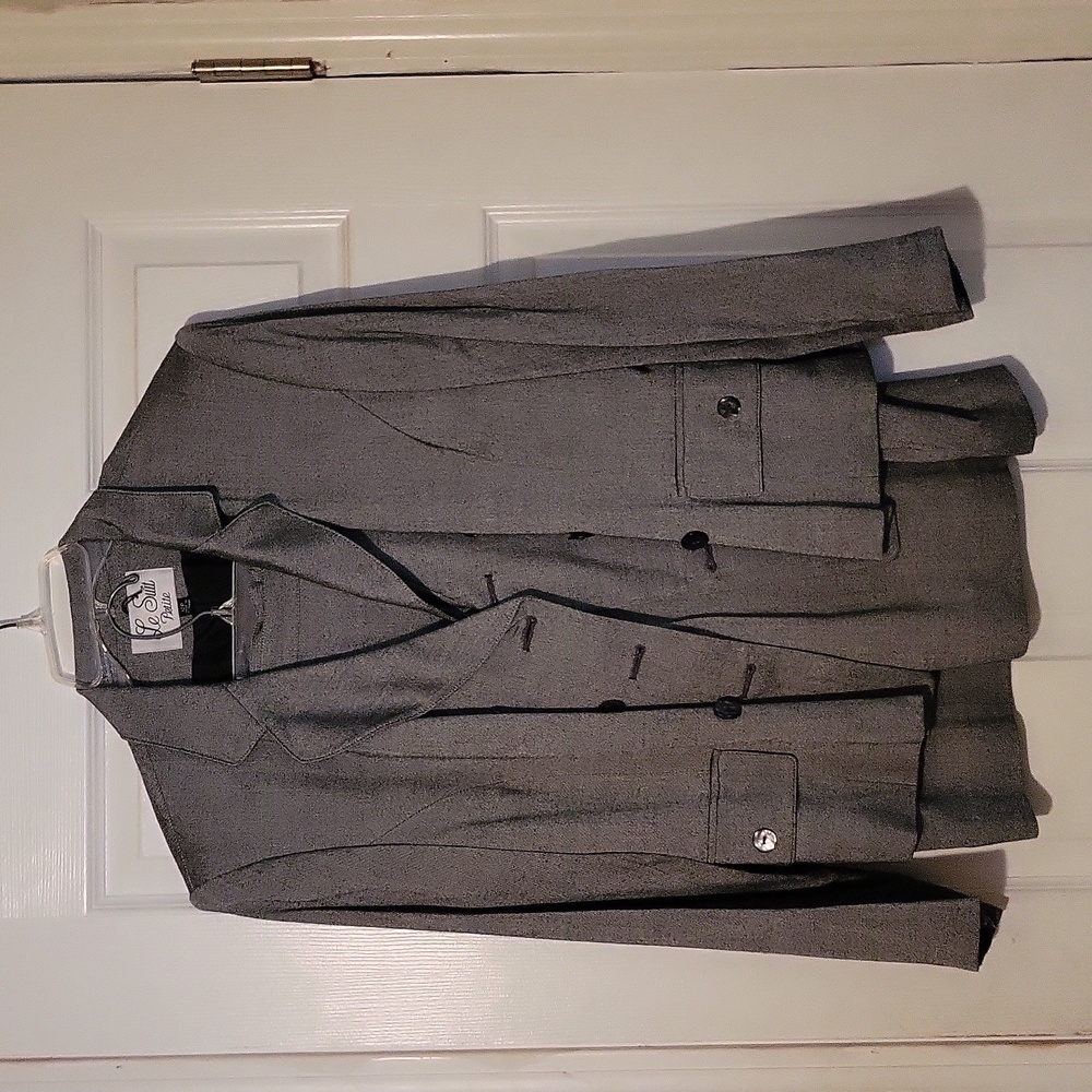 Le Suit 12P